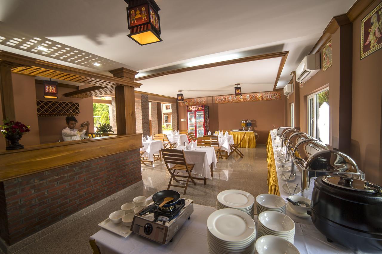 Royal Aykare Lodge Bagan Exterior photo